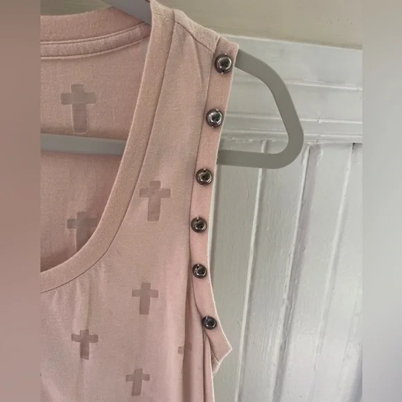 Express see thru crosses w/ bronze caps on sleeveless edges, light pink/nude - Picture 5 of 5